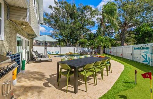 Family Oasis - Pool Hot Tub Games & Near Beach - Foto 2