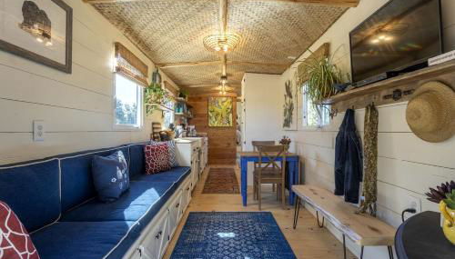 Vintage Tiny House with Spa-Inspired Bathroom in Warner Springs, California - Foto 3