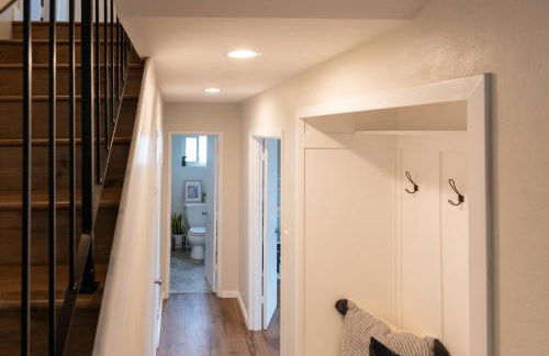 4Bd, putt putt, turf, grill, fire pit & more! - Photo 36