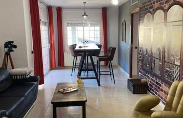 Bonito apartamento a 2 minutos de la playa con vistas al mar - Foto 1