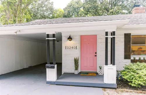 Indy Palm Pad with Patio & Tiki Bar-Mid-Century Charmer-Family Friendly - Foto 1
