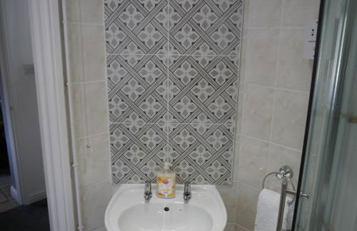 The Shakespeare Lodge - Sleeps up to 12 - 2 HOT TUBS - Foto 31