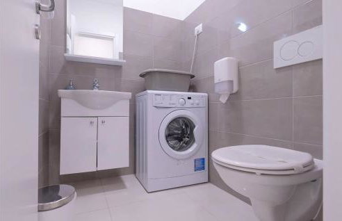 Awesome Home In Rebici - Foto 29