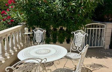 Villa soleil - Vue mer et montagne - Piscine privée, tennis, accès plage à pied - Foto 11