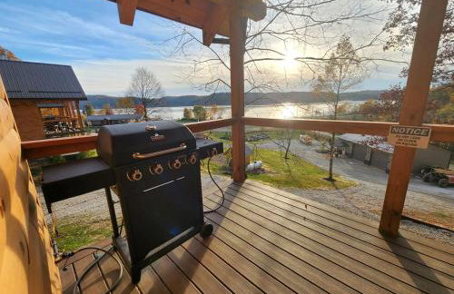 Modern Spacious Cabin near Tappan Lake with Jacuzzi and Panoramic Views in Ohio - Foto 22