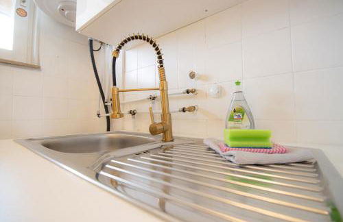 Messe-Apartment für 5 Gäste mit Balkon und Lift - Foto 20