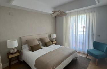 SEAVIEW PENTHOUSE PREMIUM LUXURY-Casares Del MAR - Photo 5