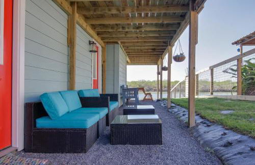 Sunny, Waterfront Rio Hondo Studio with Shared Perks - Foto 4