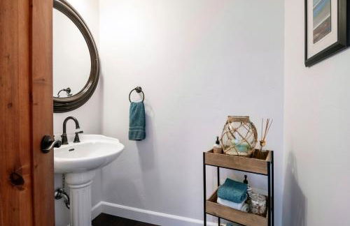 Luxury Home Atop the Hills - Foto 21