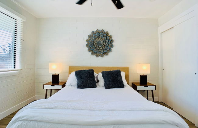 Primo Old Town Location with Heated Pool - Foto 2