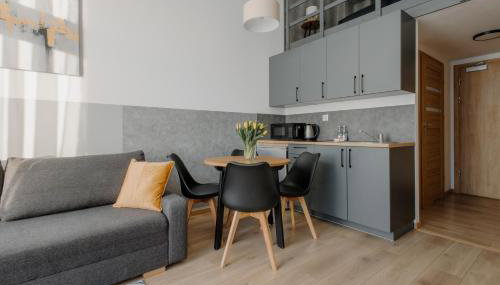 Sleep and Fly with parking, lotnisko, self check in 24-7 - Wrocław - Fair Rentals - Foto 2