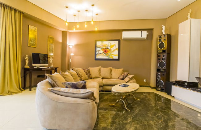 Tbilisi Core: Leo - Photo 30