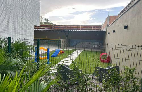 New, Pool, Fast Wi-Fi, Near the airport - Photo 17