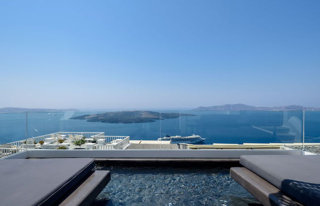 Nefeles Luxury Suites - Photo 1