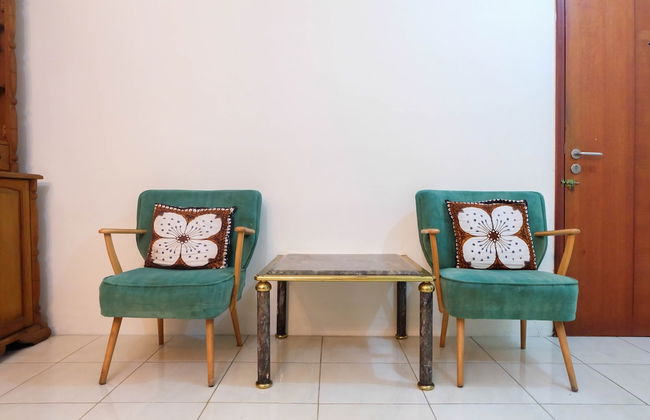 Homey & Vintage 2BR @ Sudirman Park Apartment - Photo 3