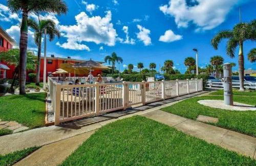 Ocean view studio with heated pool - Foto 8