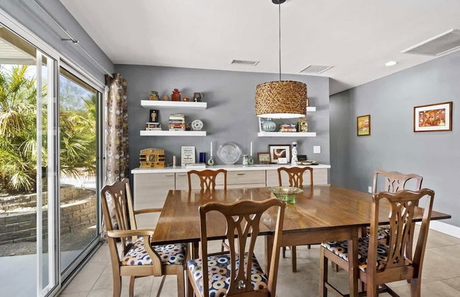 3 BDR Desert Oasis in the Heart of Palm Springs! - Foto 42