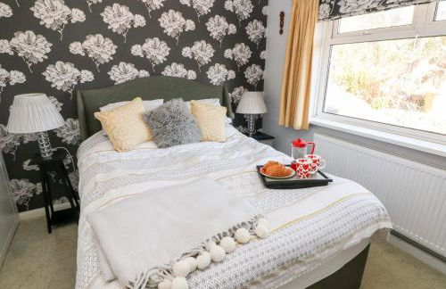 1 Gloucester Way - Photo 13