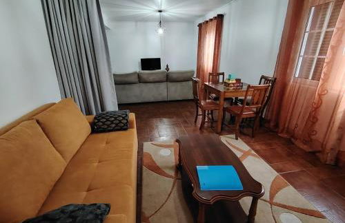 Batalha Family House - Photo 43