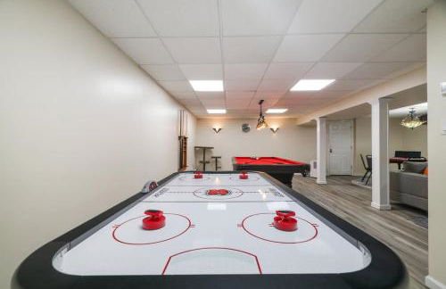 Heated Private Pool Hot Tub Game Room Sauna - Foto 17