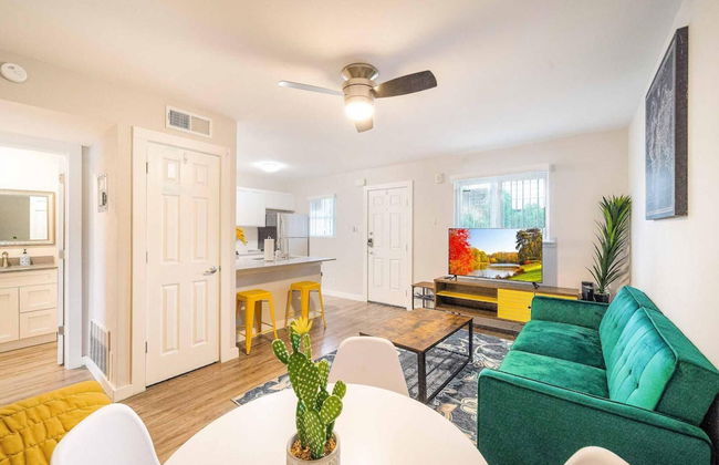 Stylish 1BR Near UT Highland Evonify - Photo 13