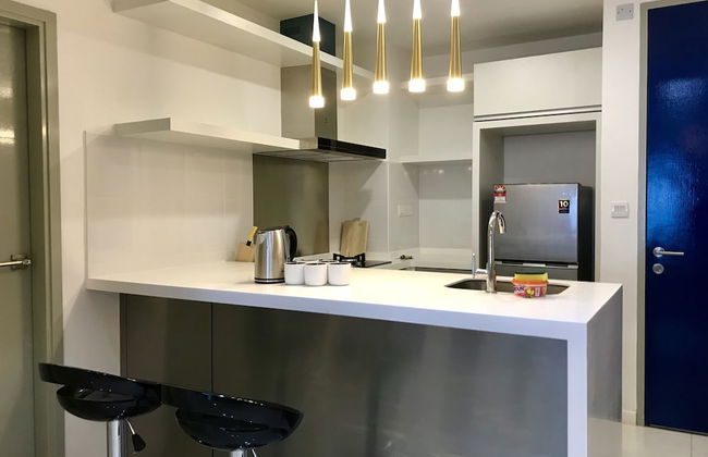 Sunset Seaview Vacation Condos at Infinity Avenue - Foto 57