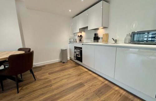 Luxury 2 bed Apt Near Ascot & Windsor - Foto 7