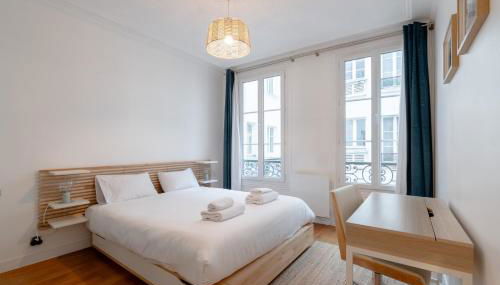 Sophisticated 2BR - Steps to Station - Foto 3