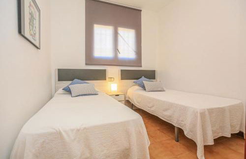 LITORAL COSTA DORADA - VILLA LAURA II Only families - Photo 31