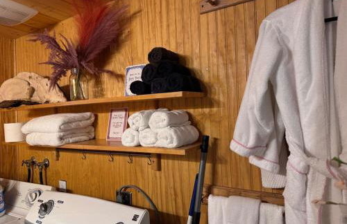 Enchanted Hollow- Cozy, Romantic Woodland Getaway - Photo 40