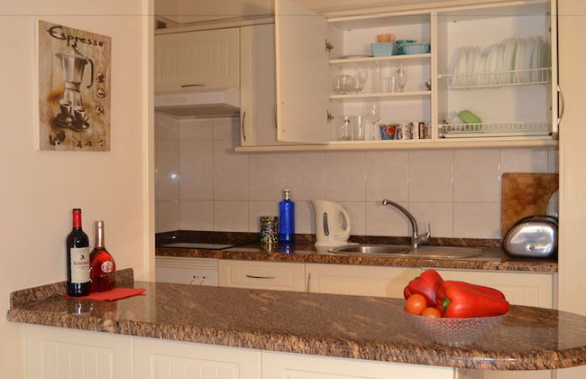 Olivia Sunbeach - Photo 25