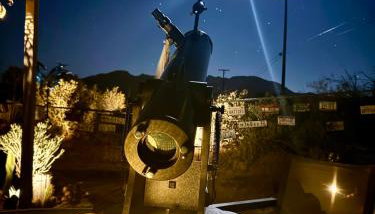 10 minutes to JTNP - Sauna, Hot Tub, Cold Plunge Saltwater Pool, Telescope, Fireplace and Views - Foto 2