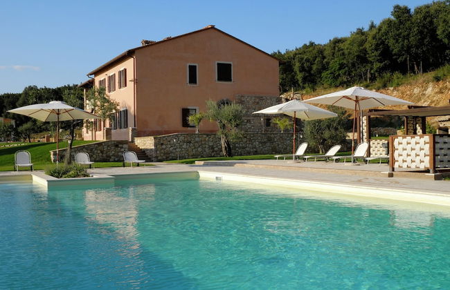 Luxury, Modern Apartment With Pool and Stunning Views - Foto 45