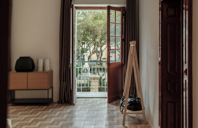 Ellul Living - Photo 17