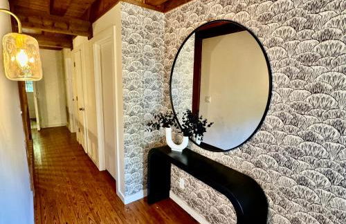 MOONLIGHT MOUNTAIN MANOR - Cedar Hot Tub, Views & Games - Foto 20