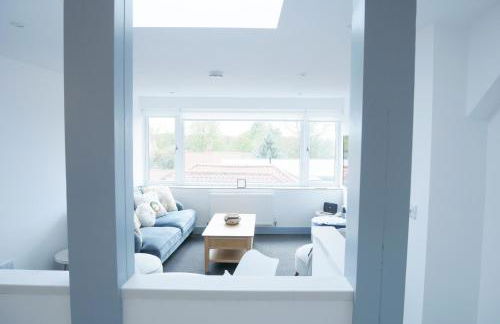 Sunset View, 2 bedrooms in the heart of Holt with parking - Foto 6