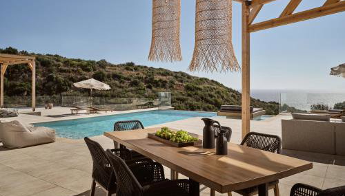 Elle Lux Villa, Essence of Endless Blue, By ThinkVilla - Foto 5, sunbed
