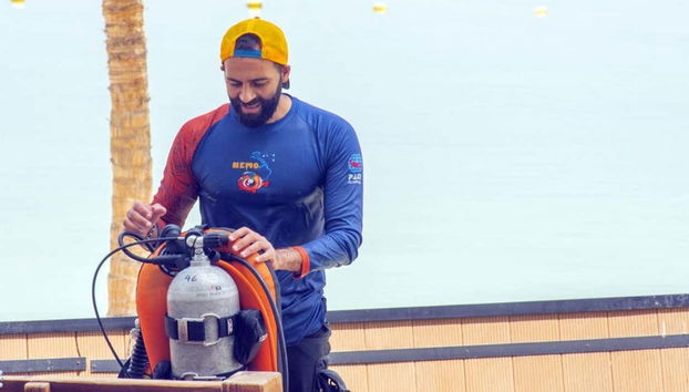 The scuba diving instructor