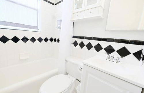 Global Cup Dallas Native, Lower-Greenville Ave Area - Photo 16