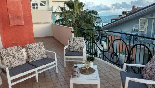 Seafront and Mountain View Penthouse - Foto 1