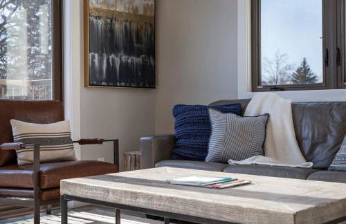 Capri 209 in the Heart of Downtown Traverse City - Foto 3