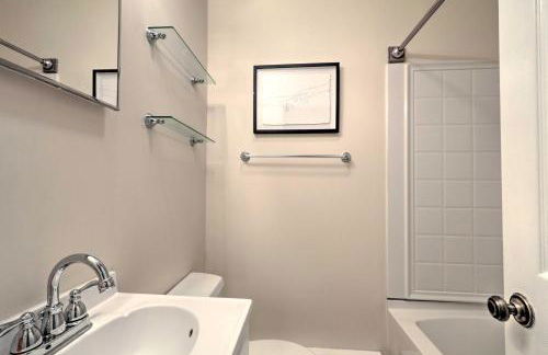 Cozy Lambertville Abode in the Heart of Downtown! - Foto 16