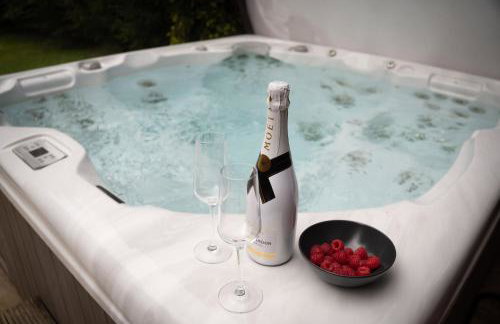 Vermont Lodge - Photo 16