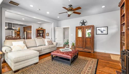 The Buford Manor - Photo 3