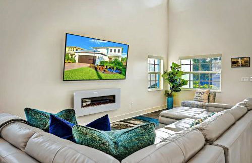 New Designer's Dream Delray Beach Oasis Heated Pool, Large Patio, Close to the Ave - Foto 16