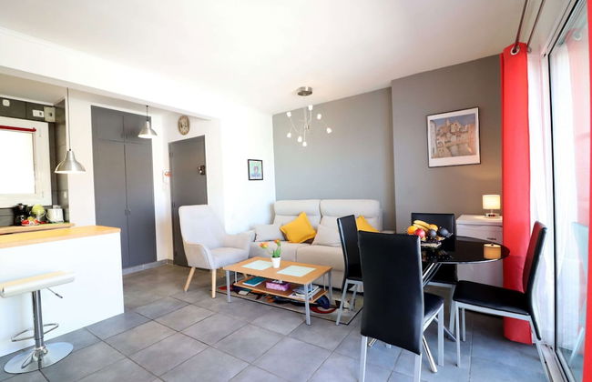 Apartment in Roses With Balcony - Photo 14