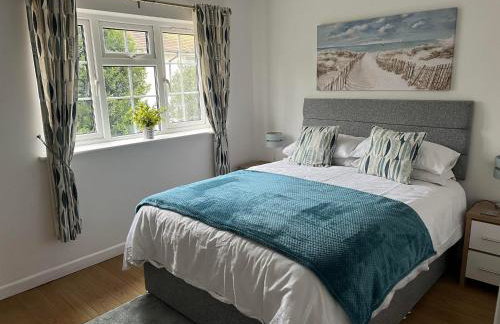 Estuary view - Photo 1