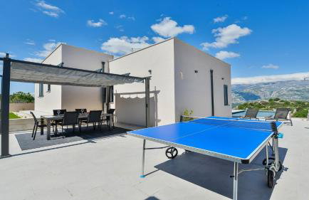 Villa Zariva with pool and panoramic mountain and - Foto 50