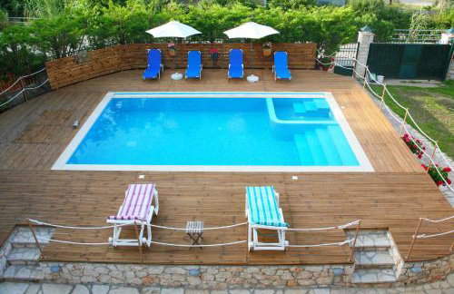 Villa Dimitra Nikiana - Photo 18