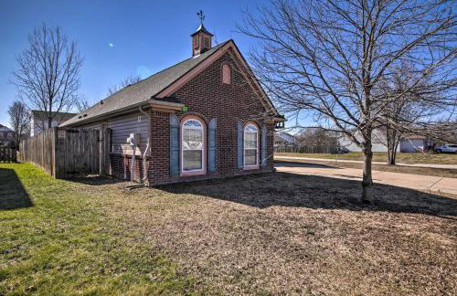 Family Home with Yard about 15 Mi to Downtown! - Foto 31